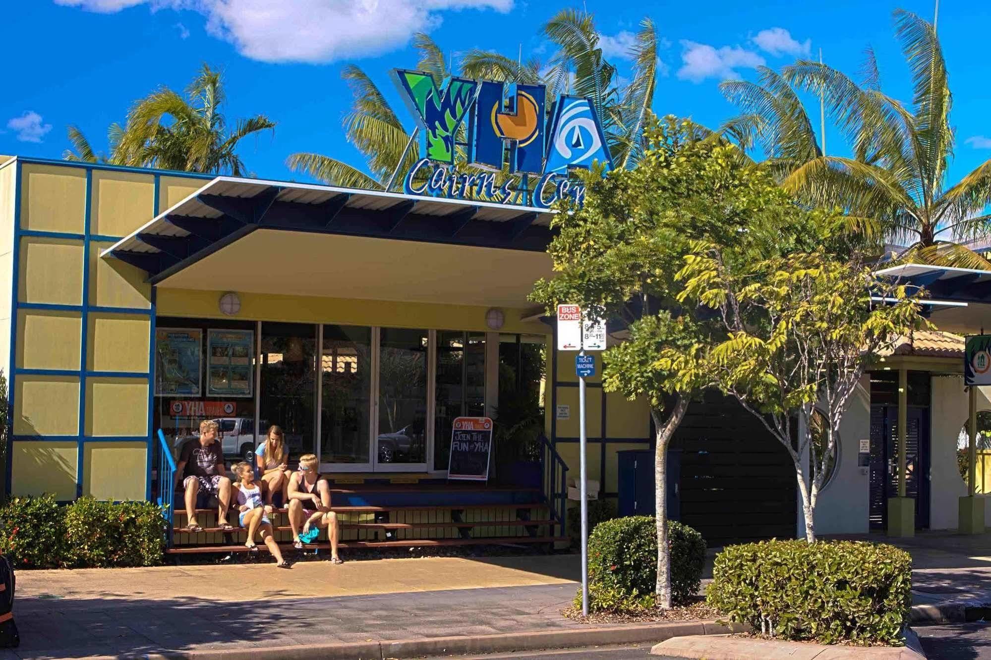 Yha Cairns Central Exterior photo